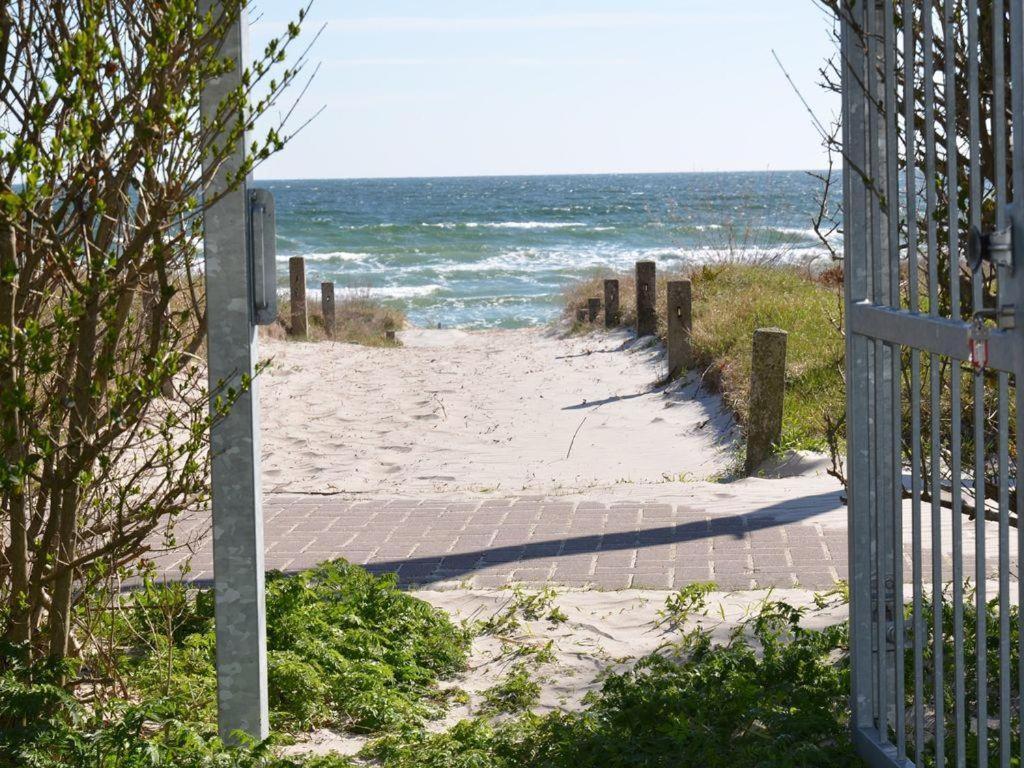 Eine Schoene 3-Zimmer-Wohnung Mit Ostsee-Zugang! Juliusruh Eksteriør billede